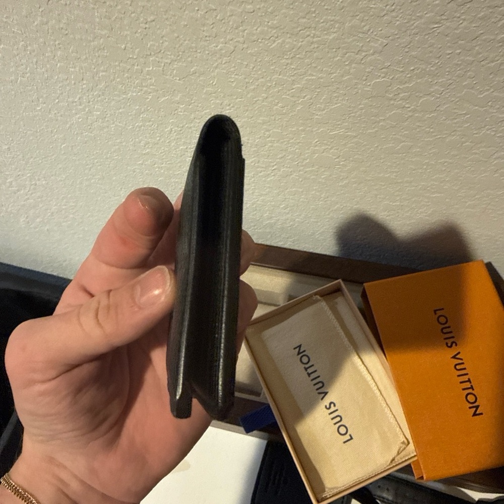 Louis Vuitton Monogram Black Card Holder - Picture 4 of 6